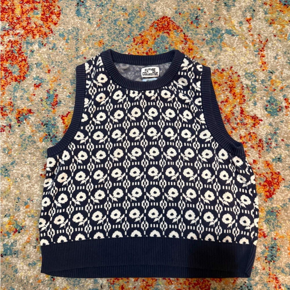 preppy cute blue and white floral sweater vest